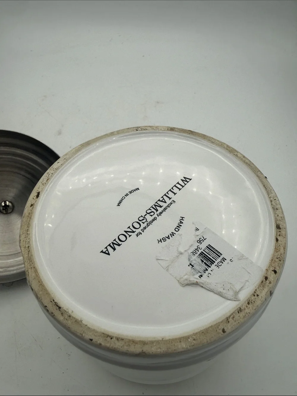 Williams Sonoma Ceramic Garlic Canister Silver Lid - Chipped